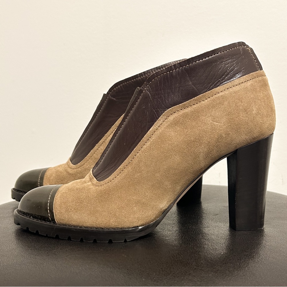 Dana Davis Tan Brown Suede Leather Ella Ankle Boot Pull On Heel 7.5 B *No Box*